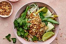 Nudlar med kyckling i grön curry