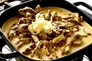 Strimlad lövbiff i senapssås med parmesan