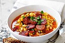 Saffransdoftande soppa med bönor, linser och chorizo
