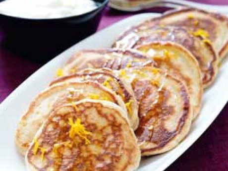 pannkakor med yoghurt pannkakor med yoghurt